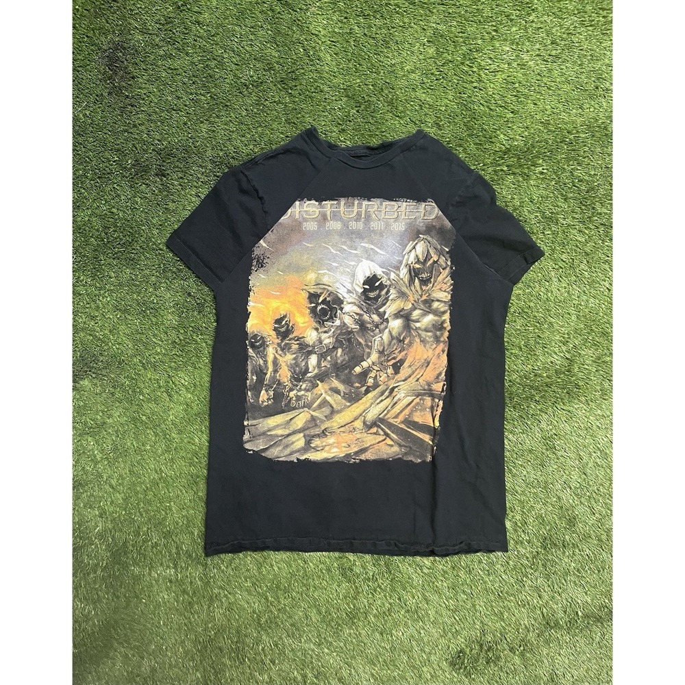 Disturbed Men's T-Shirt 2010s Small